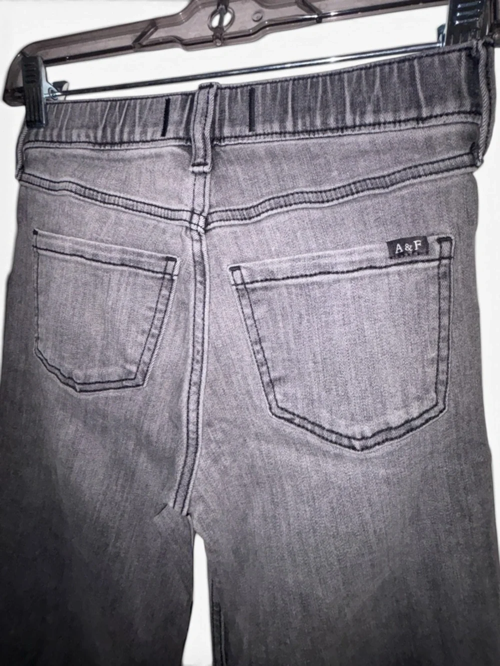 Abercrombie kids girls Grey high rise pull on wide-Leg Jeans 11/12 regular